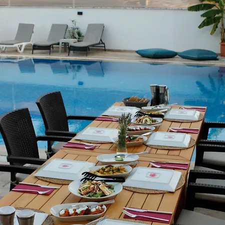 Aparthotel Tufan Boutique &